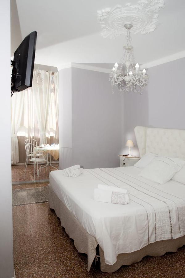 B&B Elisir Albenga Kültér fotó