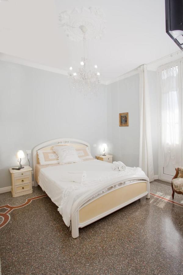 B&B Elisir Albenga Kültér fotó
